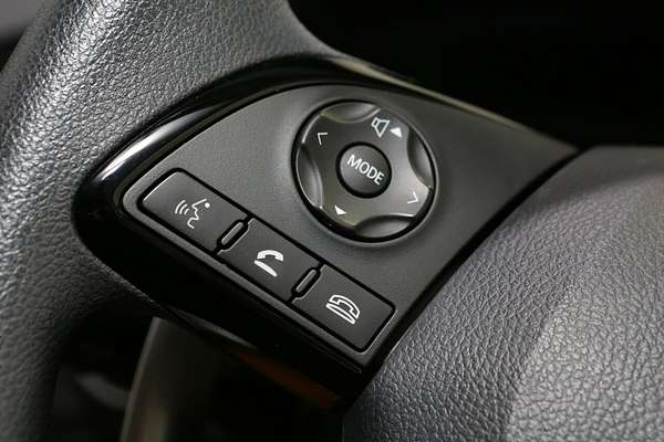 2024 Mitsubishi Eclipse Cross ES YB