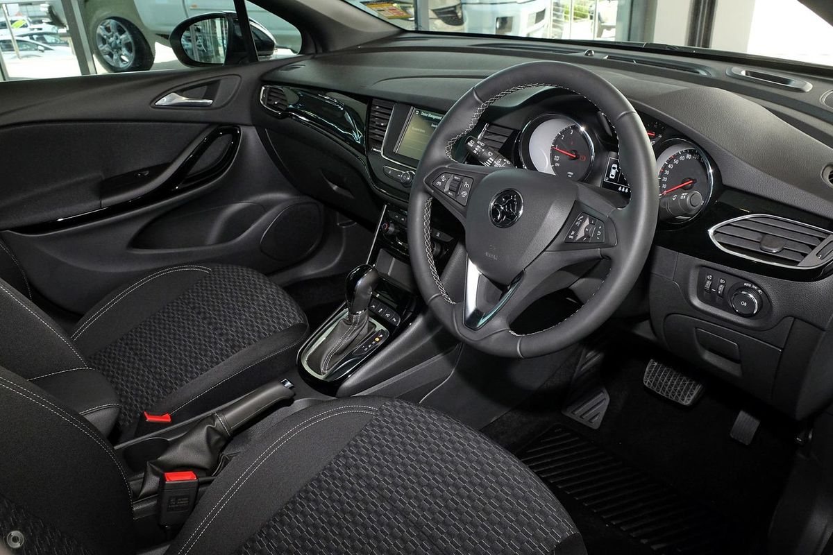 2019 Holden Astra RS Black Edition BK