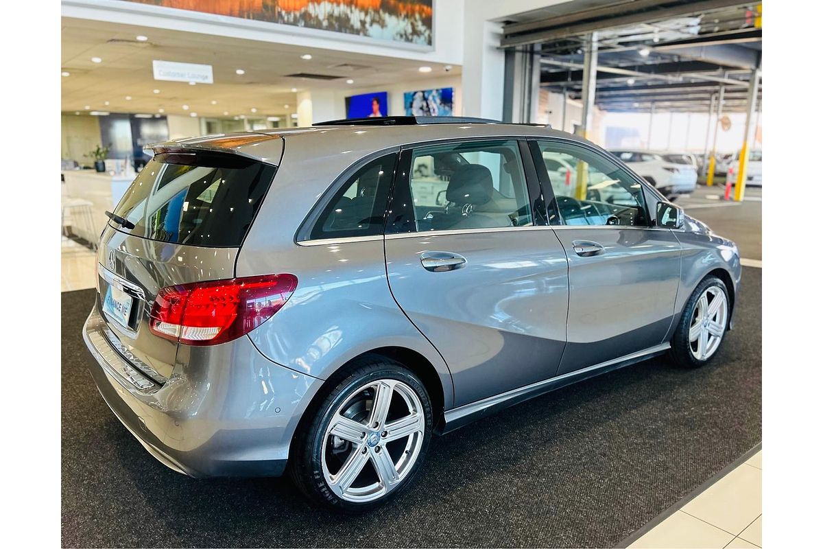2016 Mercedes-Benz B-Class B180 W246