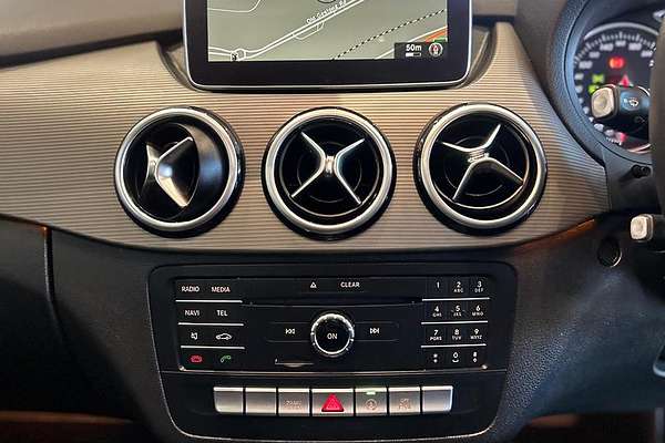 2016 Mercedes-Benz B-Class B180 W246