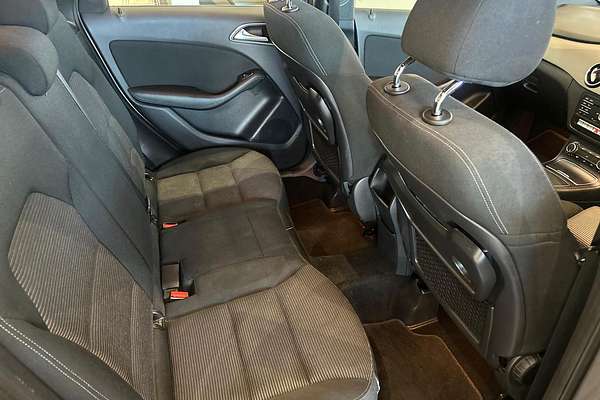 2016 Mercedes-Benz B-Class B180 W246