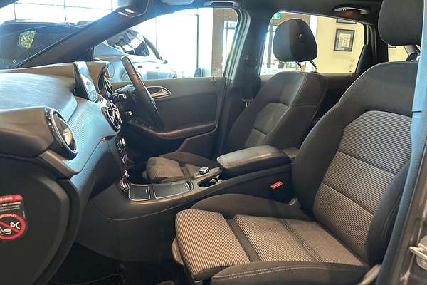 2016 Mercedes-Benz B-Class B180 W246