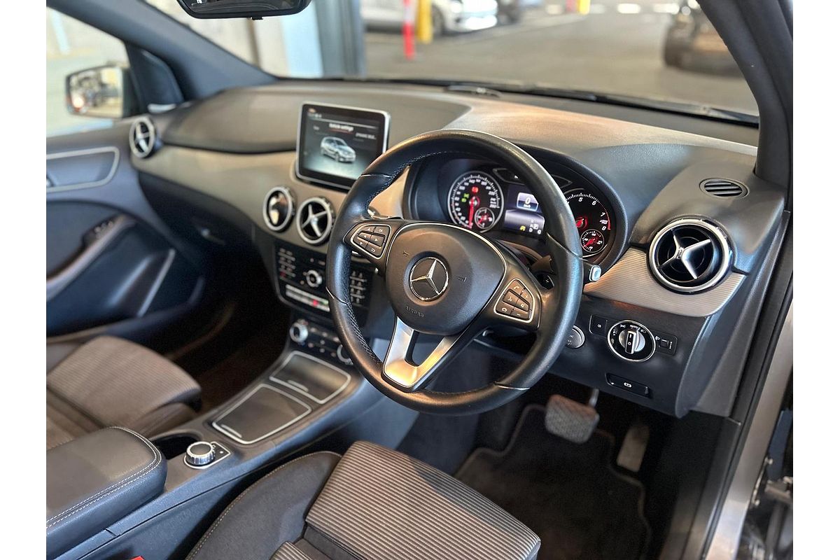 2016 Mercedes-Benz B-Class B180 W246