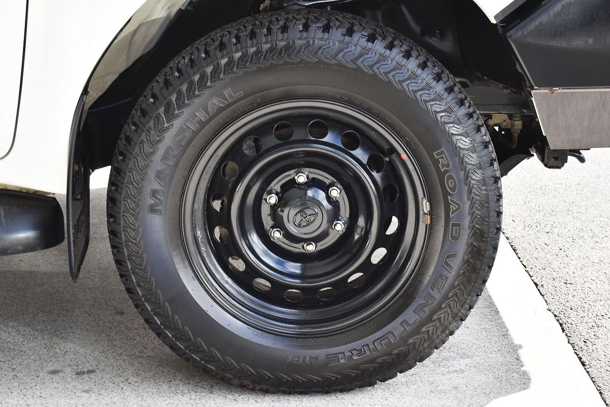 2021 Toyota Hilux SR GUN126R 4X4