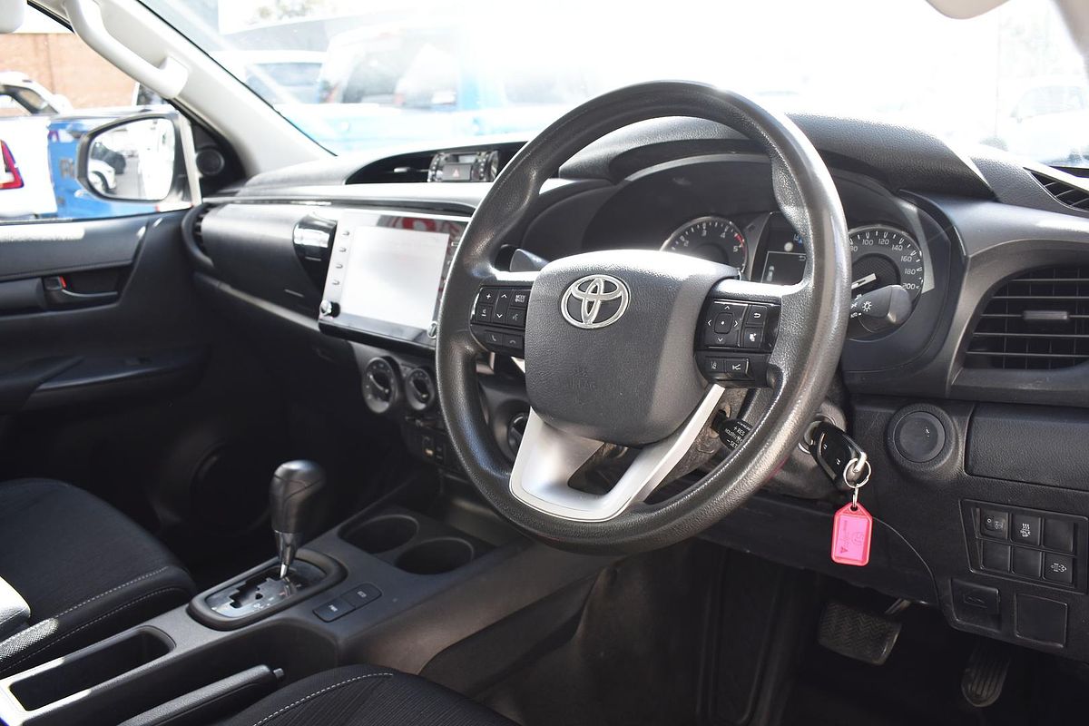 2021 Toyota Hilux SR GUN126R 4X4