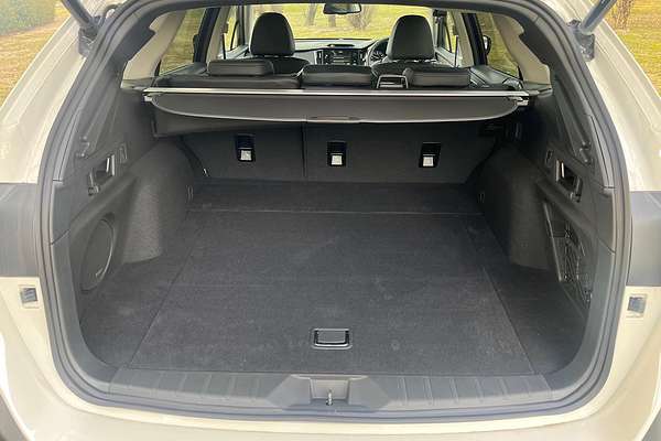 2025 Subaru Outback AWD Touring 6GEN