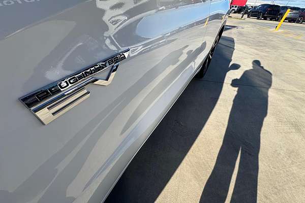 2024 Mitsubishi Outlander PHEV Exceed ZM