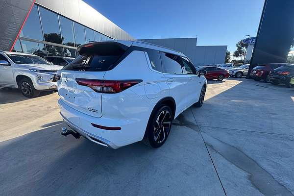 2024 Mitsubishi Outlander PHEV Exceed ZM
