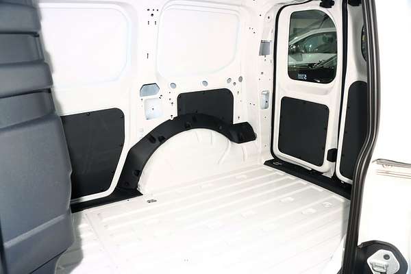 2025 Volkswagen Caddy TDI280 5 SWB