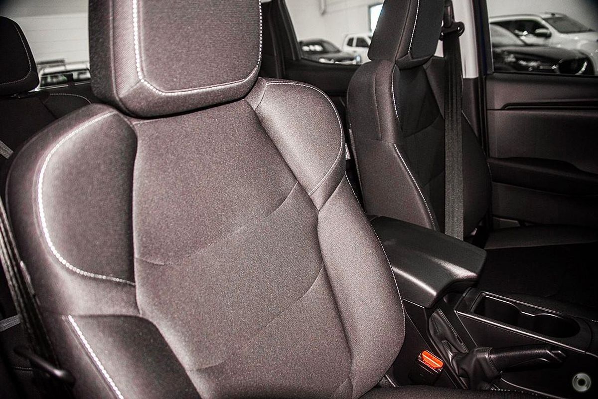 2025 Isuzu D-MAX SX 4X4