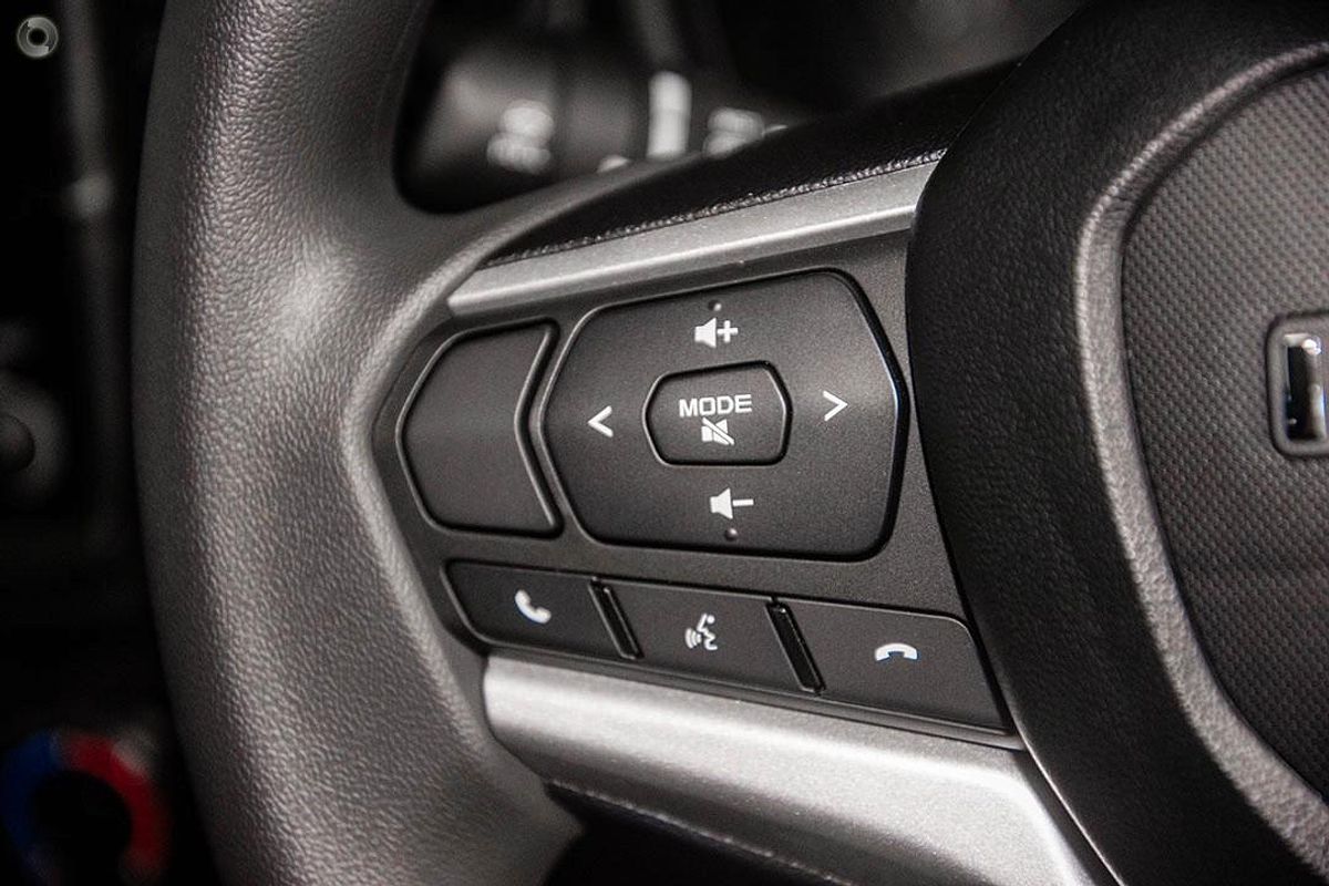 2025 Isuzu D-MAX SX 4X4