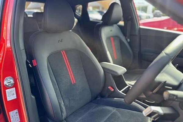 2025 Hyundai Kona Premium N Line SX2.V3