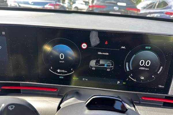 2025 Hyundai Kona Premium N Line SX2.V3