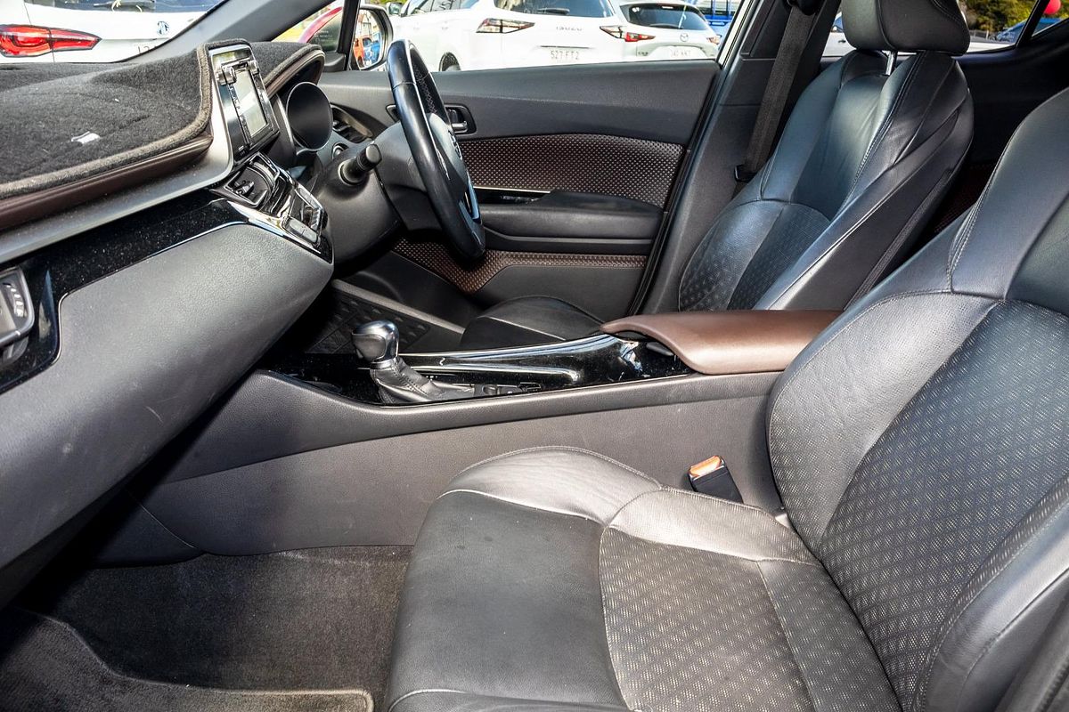 2017 Toyota C-HR Koba NGX10R