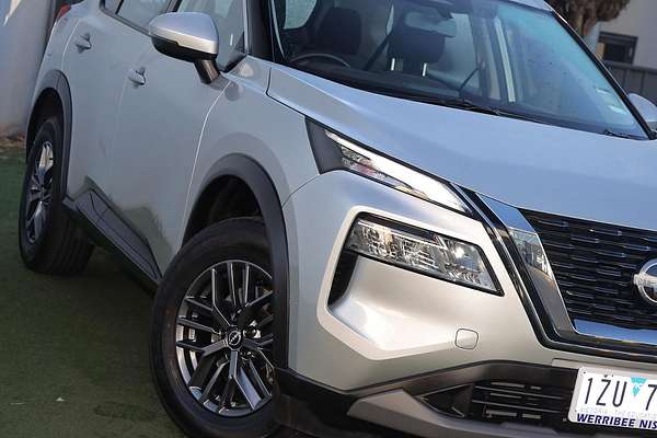 2024 Nissan X-TRAIL ST T33