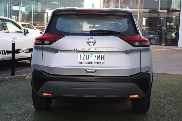 2024 Nissan X-TRAIL ST T33