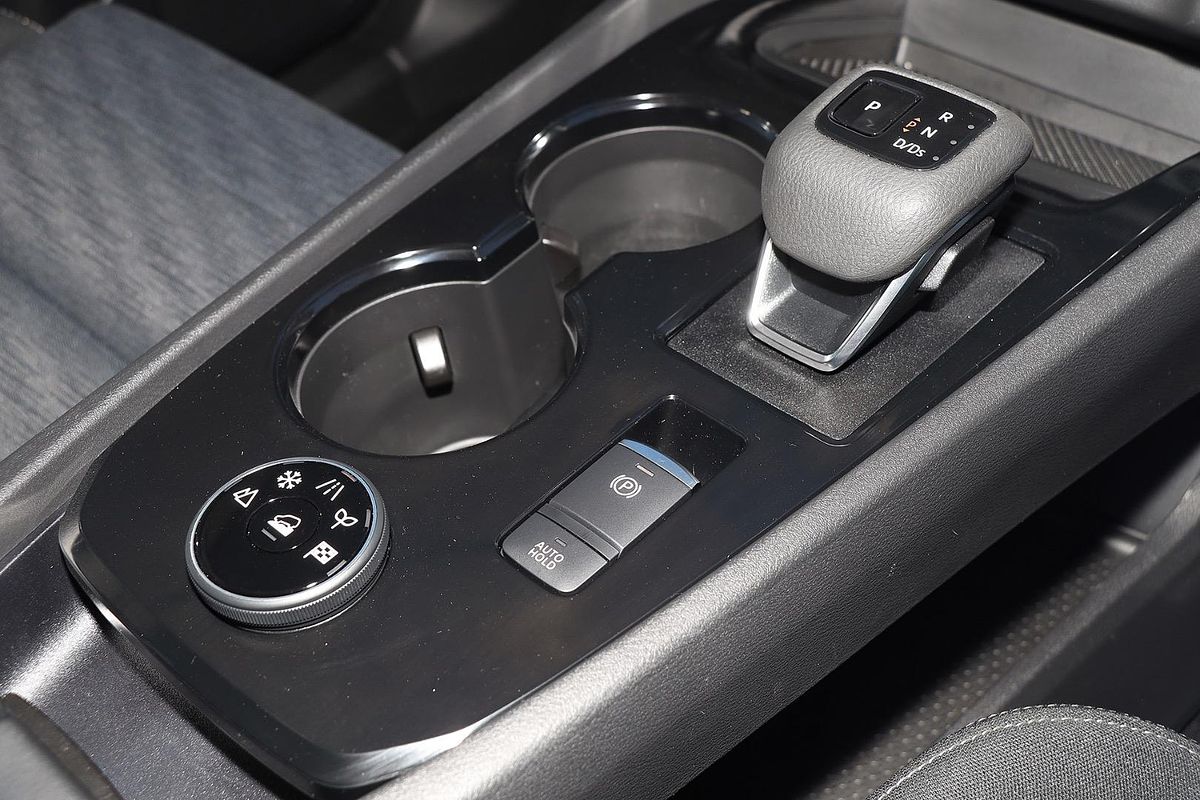 2024 Nissan X-TRAIL ST T33