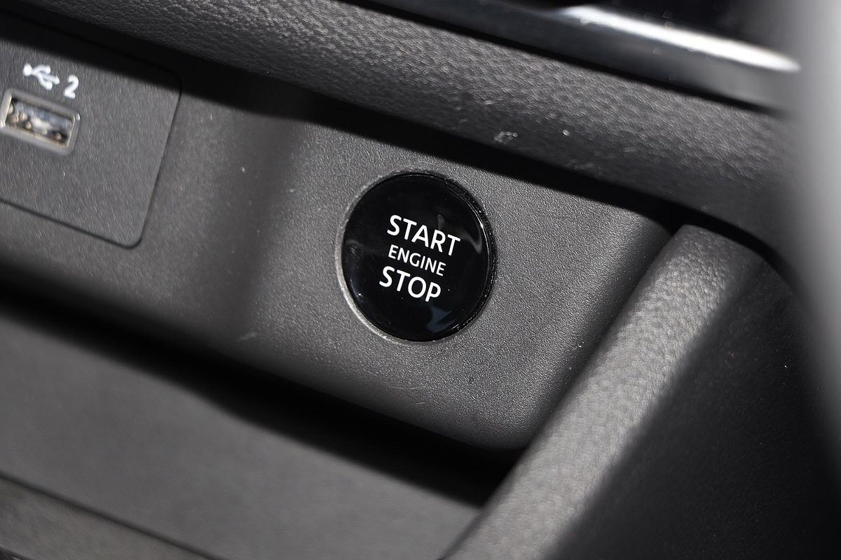 2024 Nissan X-TRAIL ST T33