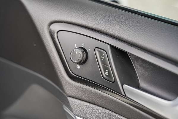 2016 Volkswagen Golf 110TSI Highline 7
