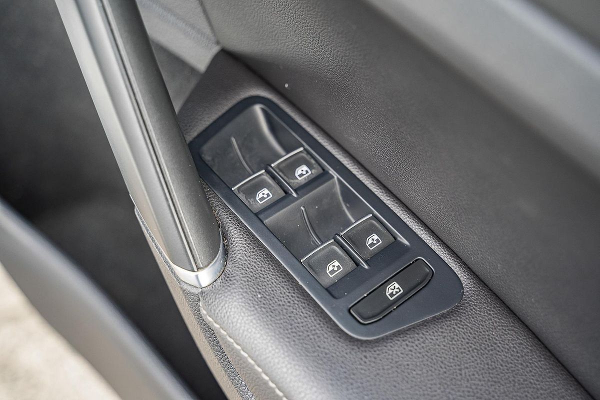 2016 Volkswagen Golf 110TSI Highline 7