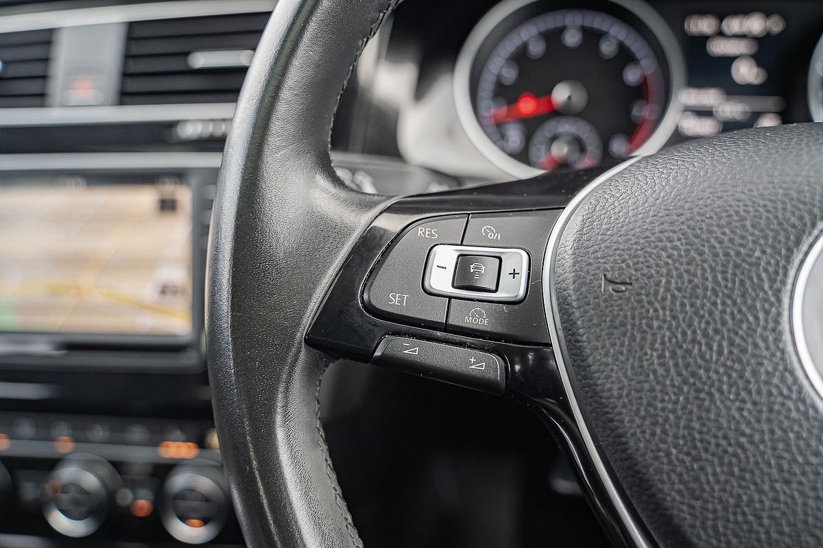 2016 Volkswagen Golf 110TSI Highline 7