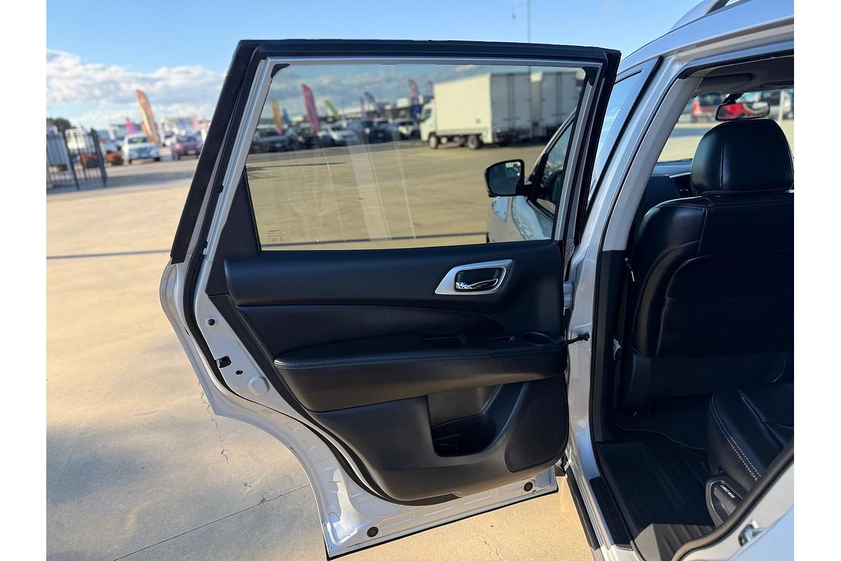 2019 Nissan Pathfinder ST-L R52 Series III