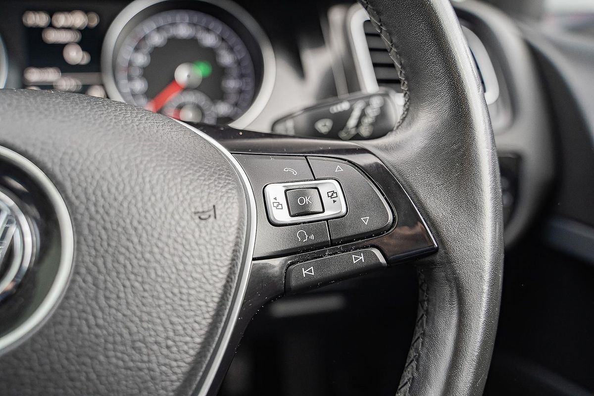 2016 Volkswagen Golf 110TSI Highline 7