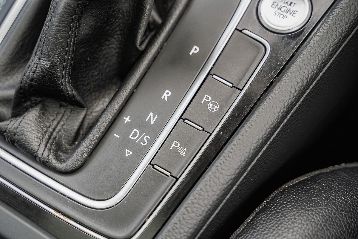 2016 Volkswagen Golf 110TSI Highline 7