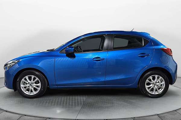 2017 Mazda 2 Maxx DJ Series