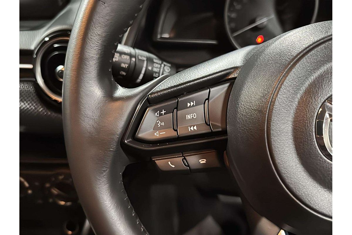 2017 Mazda 2 Maxx DJ Series