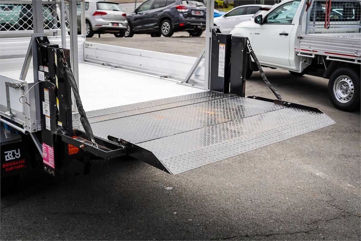 2020 Toyota Hilux Workmate TGN121R Rear Wheel Drive