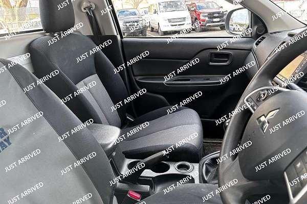 2020 Mitsubishi Triton GLX MR Rear Wheel Drive