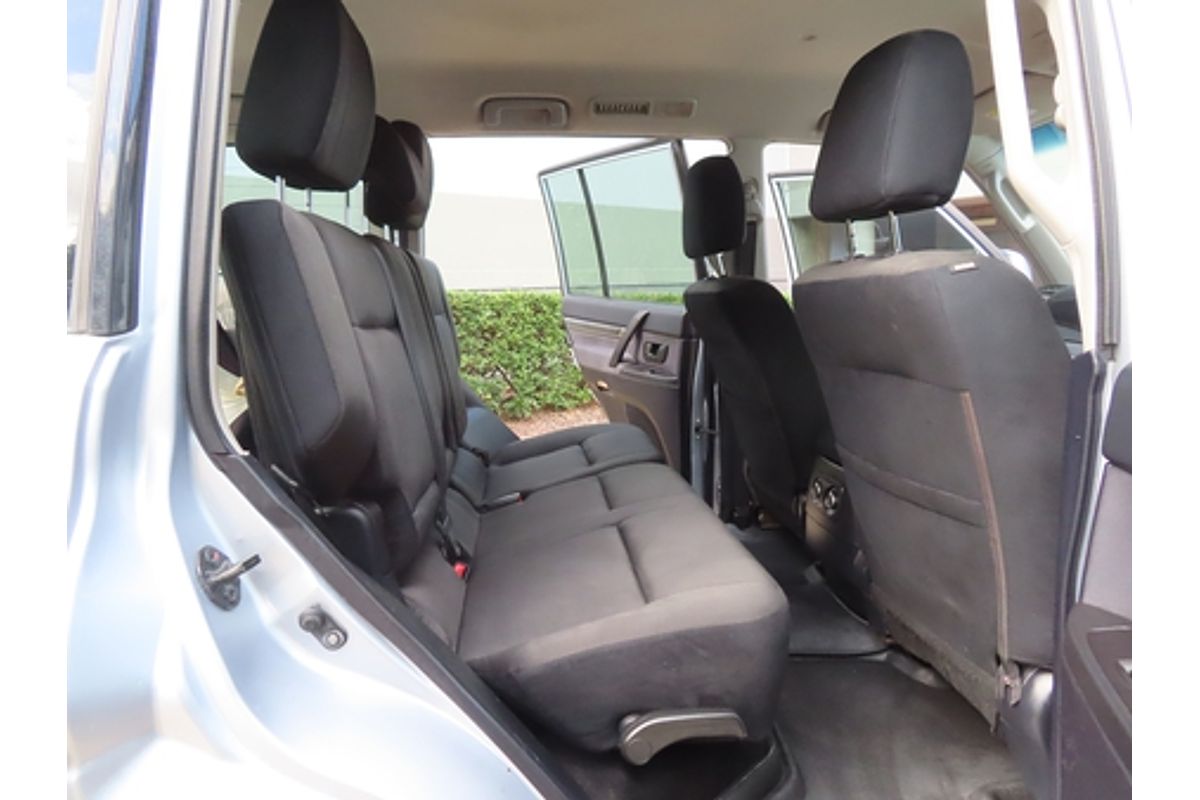 2009 Mitsubishi Pajero GLS NT