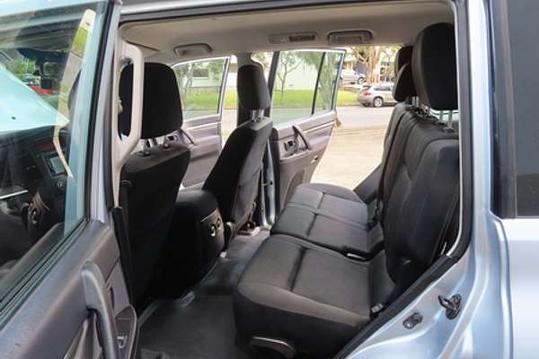 2009 Mitsubishi Pajero GLS NT
