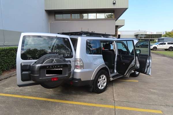 2009 Mitsubishi Pajero GLS NT