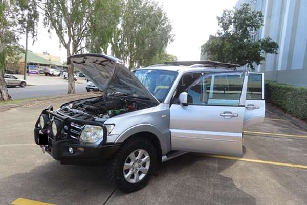 2009 Mitsubishi Pajero GLS NT