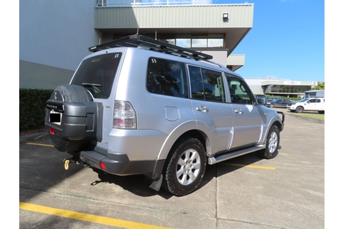 2009 Mitsubishi Pajero GLS NT