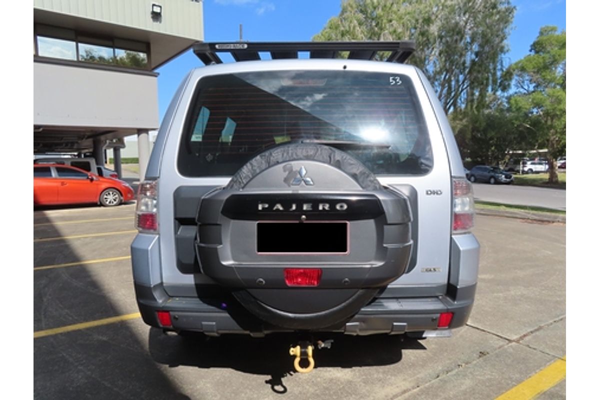2009 Mitsubishi Pajero GLS NT