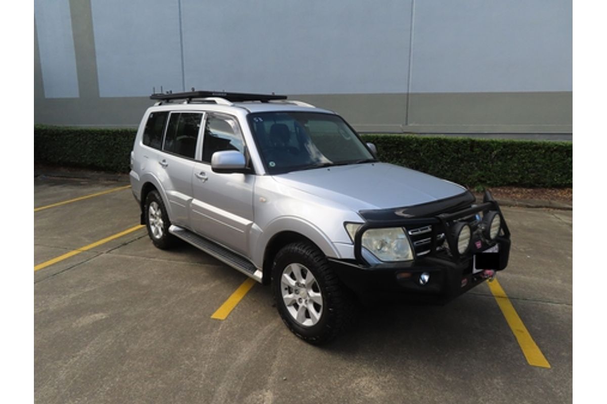 2009 Mitsubishi Pajero GLS NT