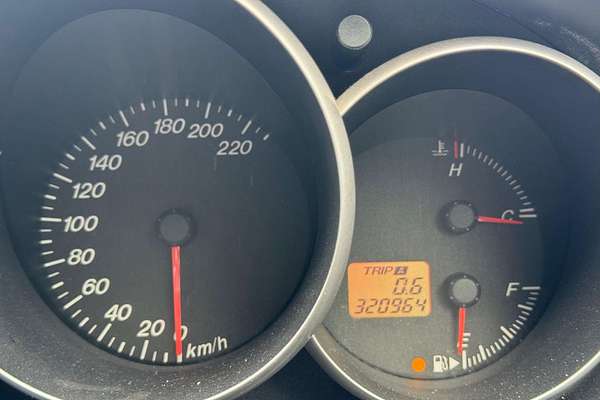 2004 Mazda 3 Maxx BK Series 1