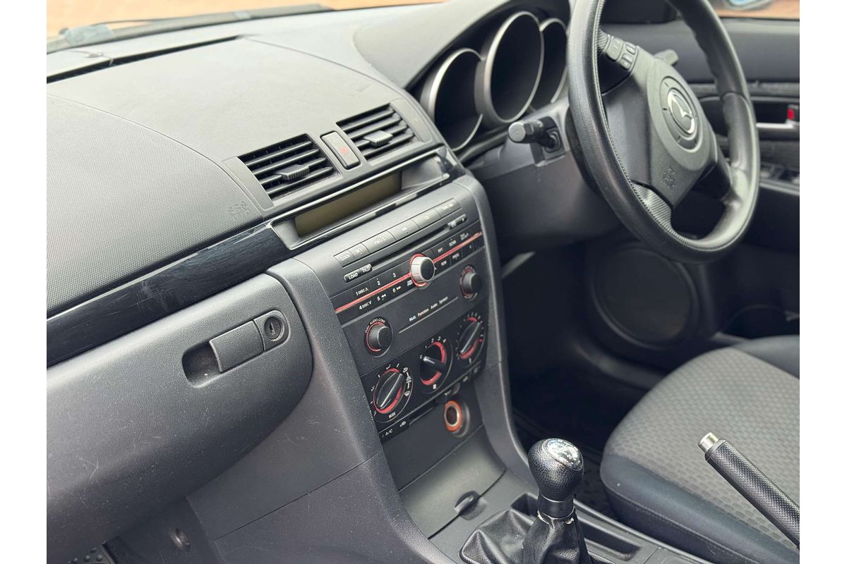 2004 Mazda 3 Maxx BK Series 1