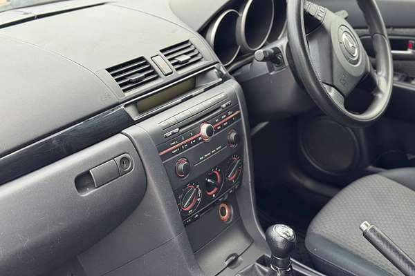 2004 Mazda 3 Maxx BK Series 1