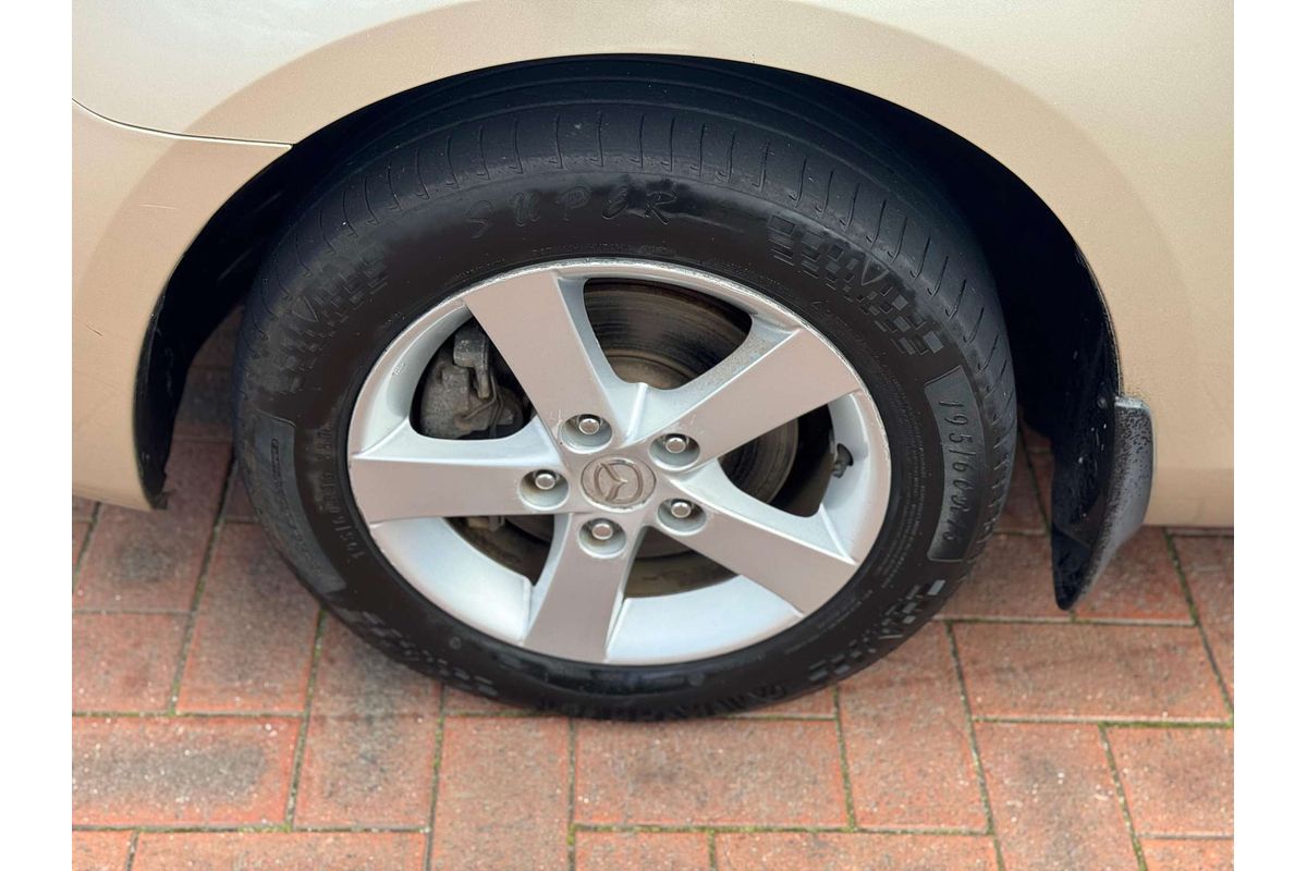 2004 Mazda 3 Maxx BK Series 1