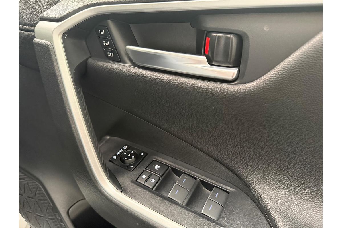 2023 Toyota RAV4 Cruiser AXAH52R