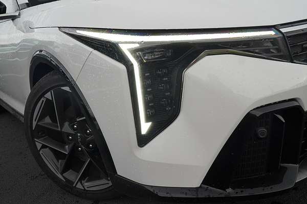 2025 Kia K4 GT-Line CL4m