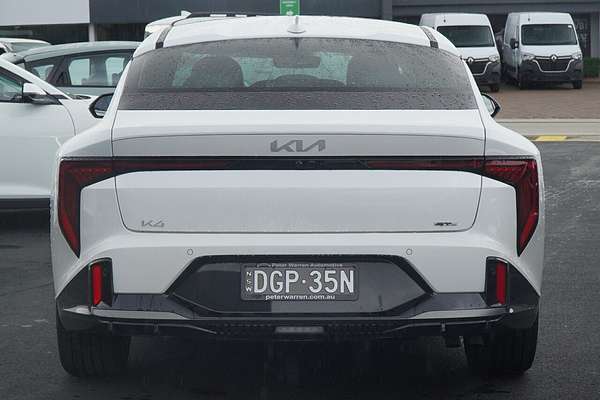 2025 Kia K4 GT-Line CL4m
