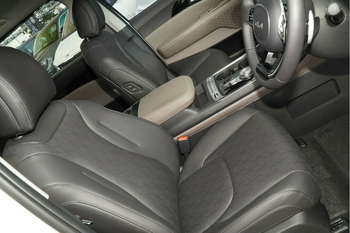 2025 Kia Carnival GT-Line HEV KA4 PE