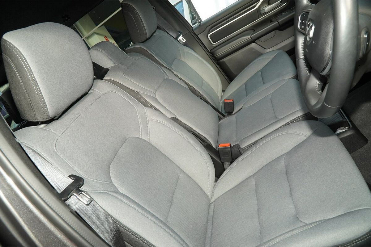 2023 RAM 1500 Big Horn DT 4X4 LWB