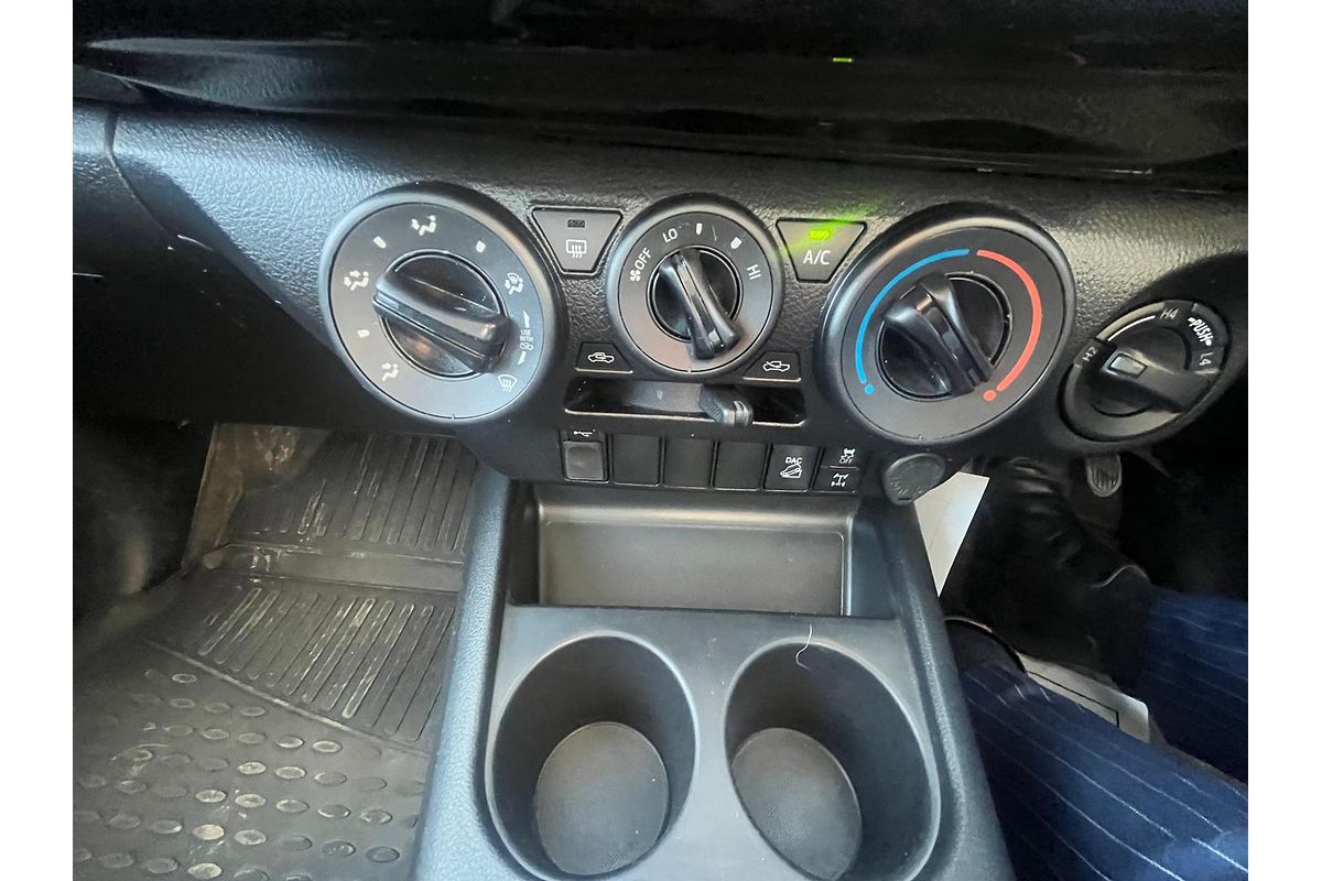 2022 Toyota Hilux SR GUN126R 4X4