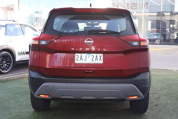 2025 Nissan X-TRAIL ST T33